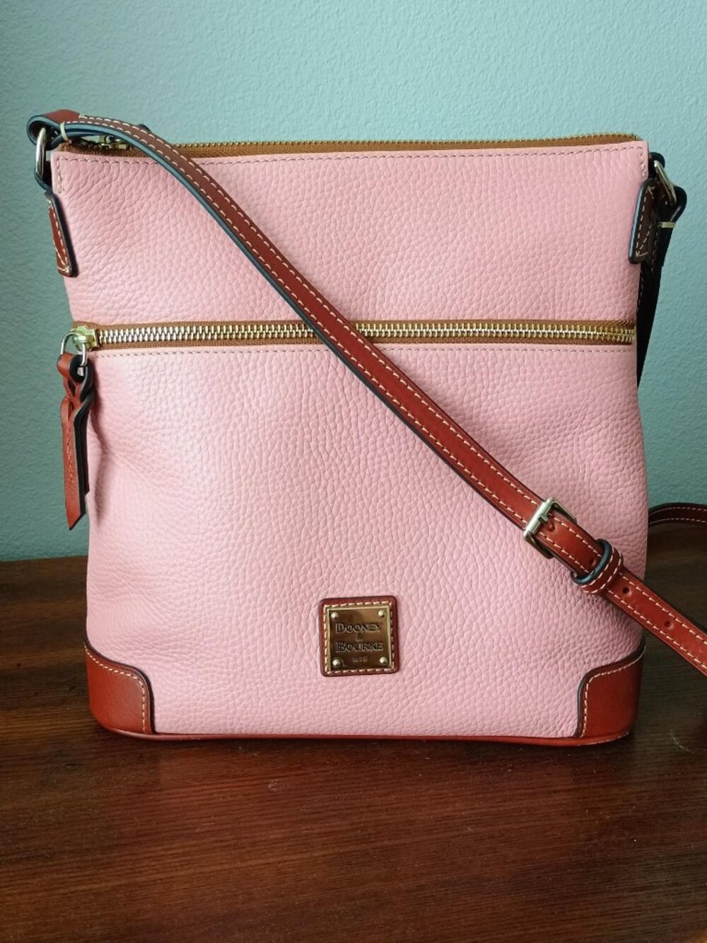 🩷💮🩷EEUC DOONEY BOURKE PEBBLE LEATHER CROSSBODY PALE PINK